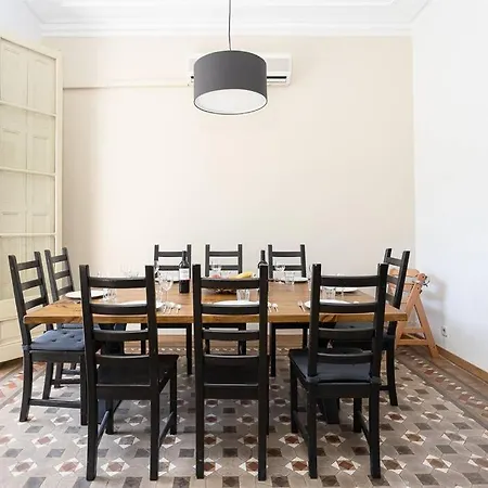 Canela Homes Consell * Barcelona