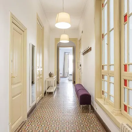 Canela Homes Consell Apartment Barcelona